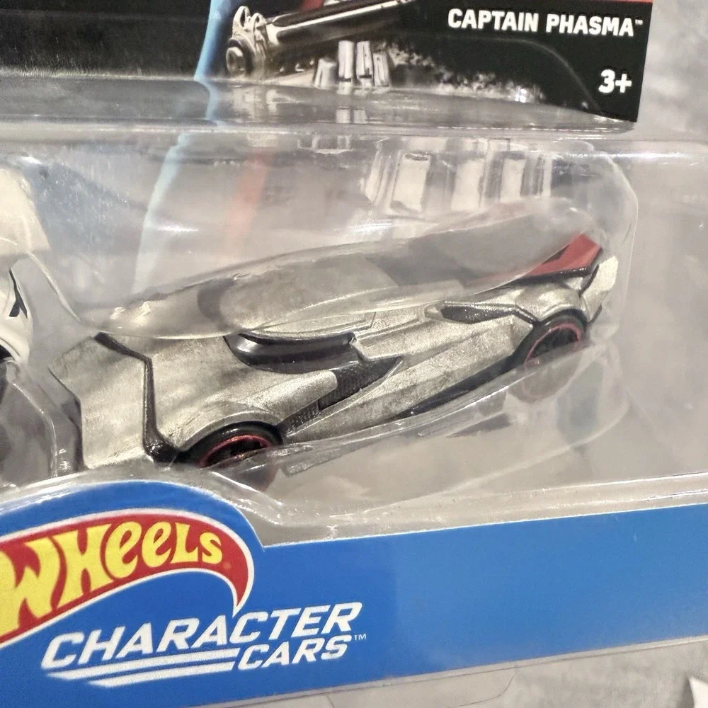 Hot Wheels Star Wars 2 Pack Stormtrooper Captain Phasma DXP99 Character Cars New